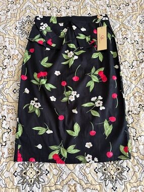 Grace Karin Women’s Pleated Skirt Small Black Cherry Floral New With Tags